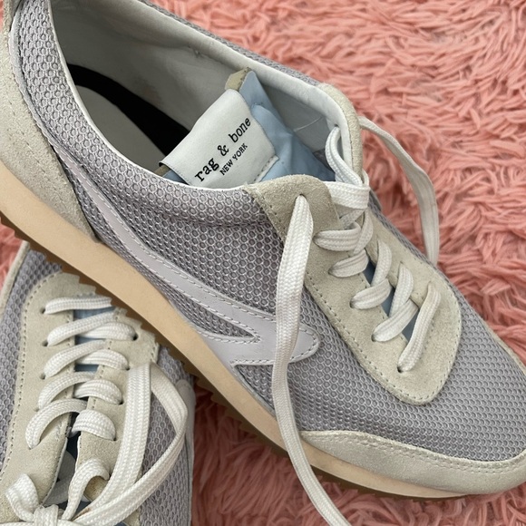Rag &‎ Bone Gray and White Sneakers Classic Low-Top Design - Picture 5 of 6